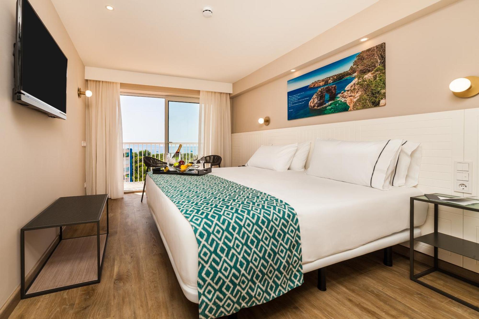 ホテル エウロエスタルス マリヴェン パルマ・デ・マリョルカ エクステリア 写真 Room with sea view