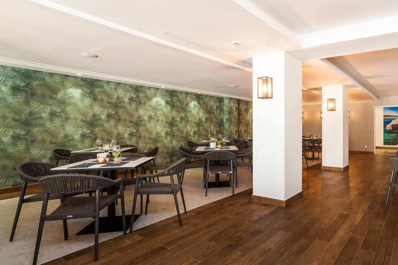 ホテル エウロエスタルス マリヴェン パルマ・デ・マリョルカ エクステリア 写真 Interior of the restaurant